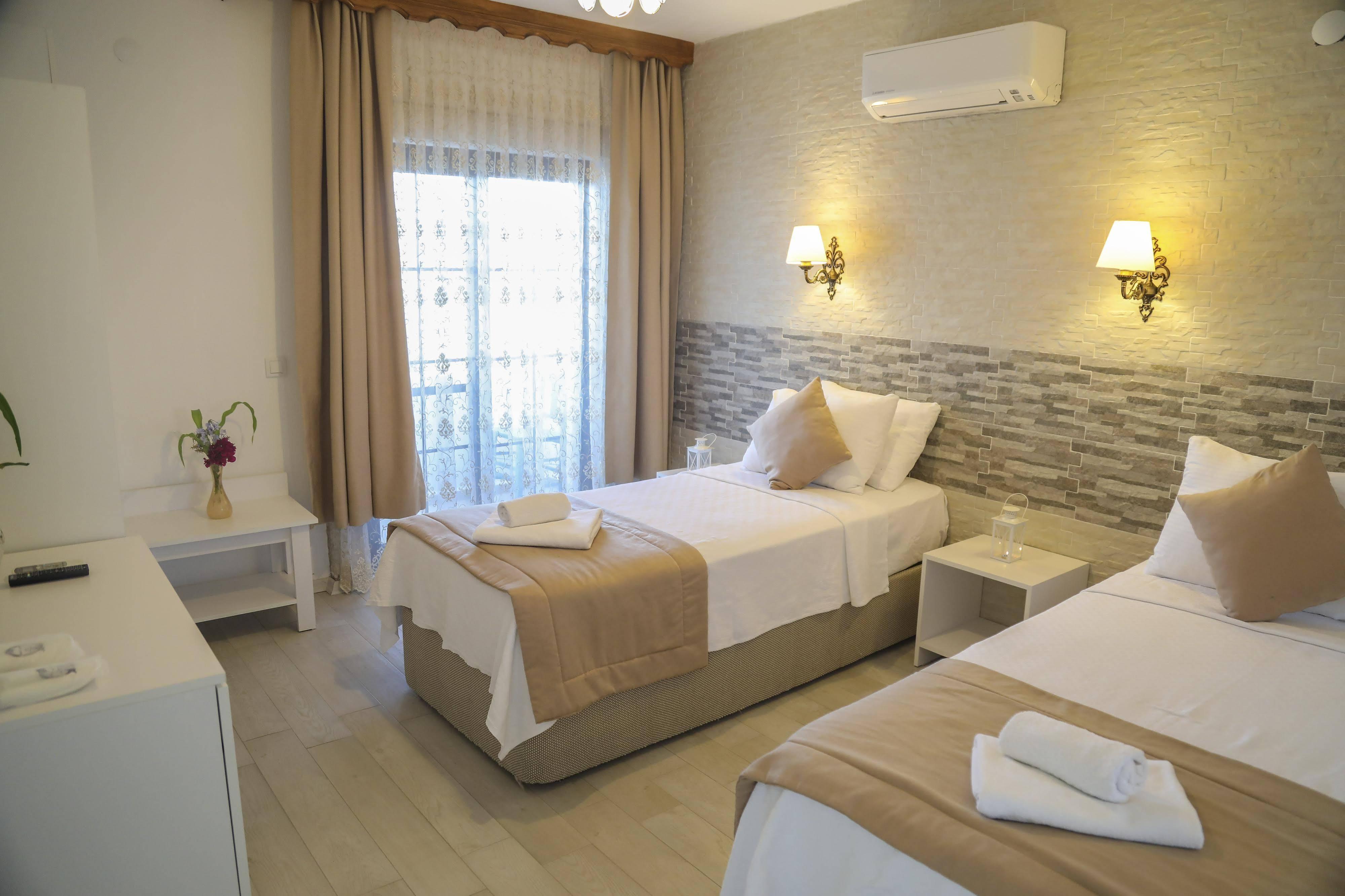 Aksu Hotel Alaçatı Luaran gambar